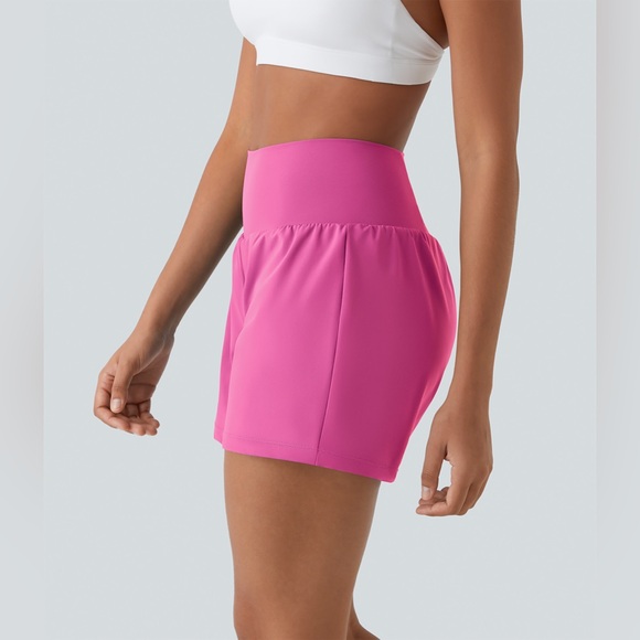 HALARA Pants - SoftlyZero Airy Super High Waisted 2-in-1 Cool
Touch Shorts 5" with Pockets